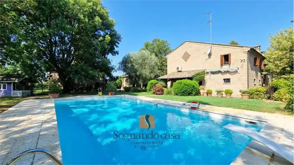 Villa in vendita a Bagnacavallo