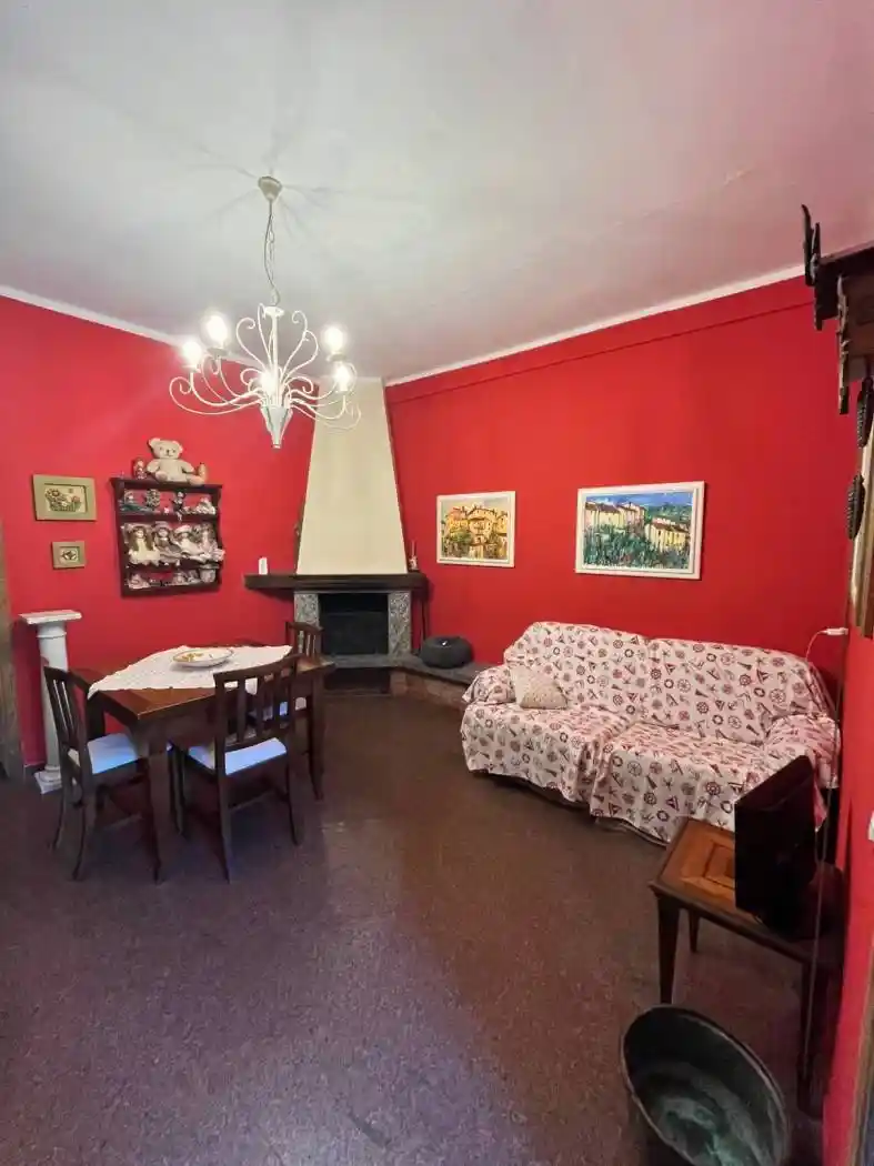 Appartamento in vendita a Luni