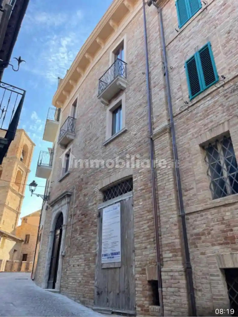 Casa indipendente in vendita a Castignano