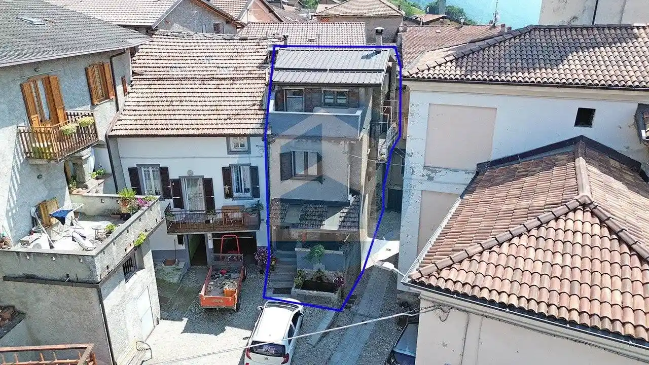 Casa indipendente in vendita a Cimbergo