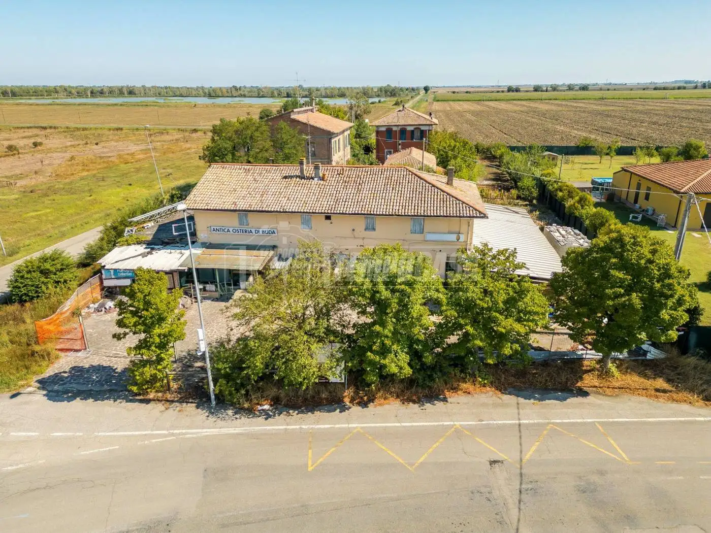 Rustico - Casale in vendita a Medicina