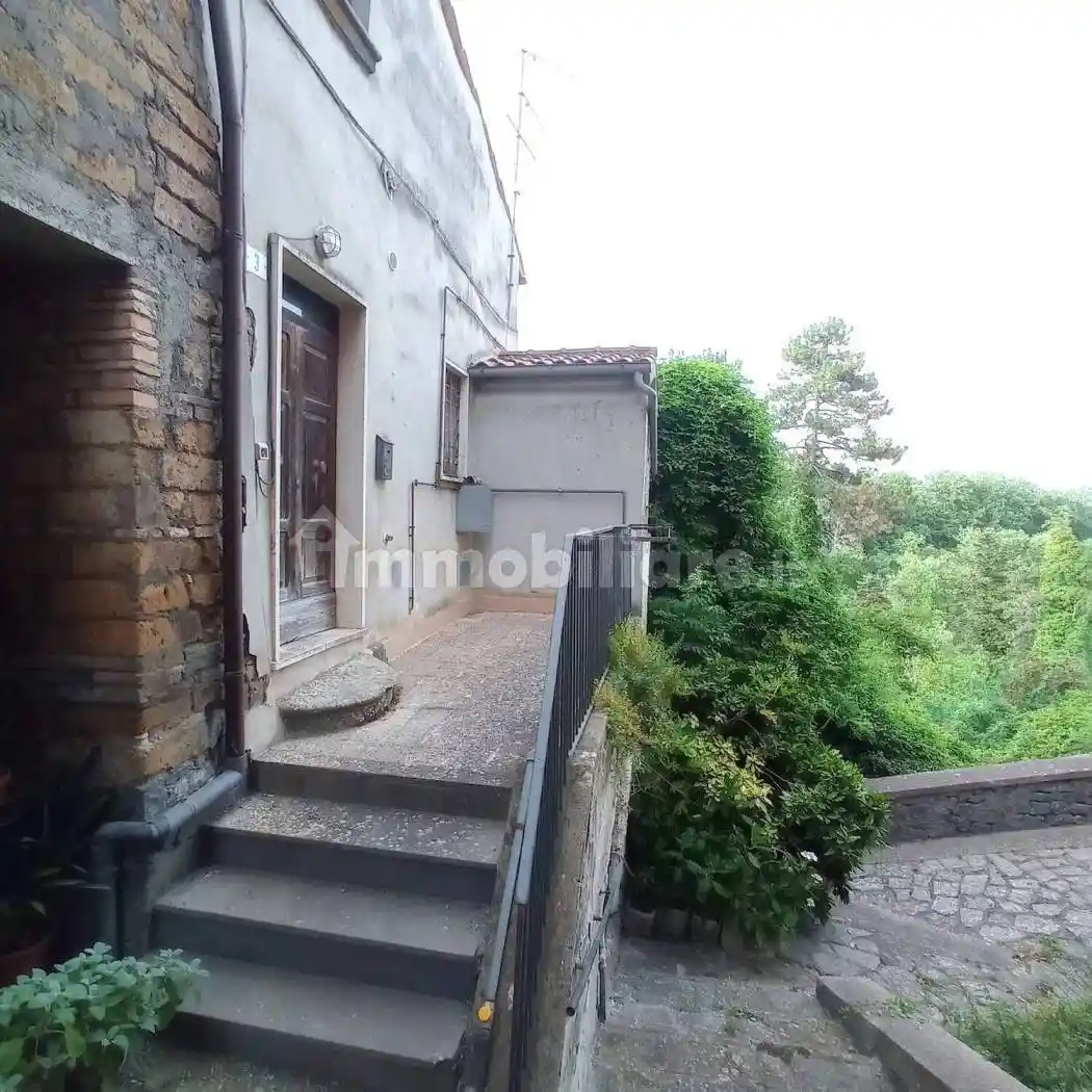 Appartamento in vendita a Bagnoregio