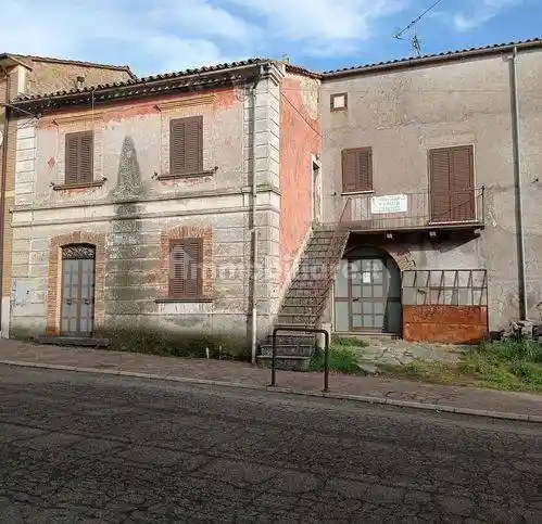 Casa indipendente in vendita a Bagnoregio
