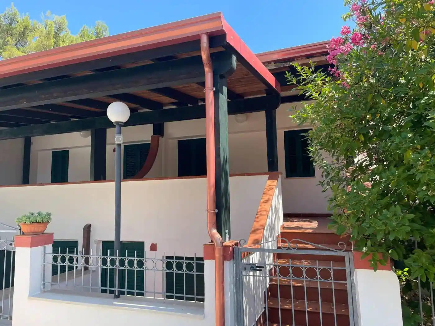 Palazzo - Edificio in vendita a Peschici