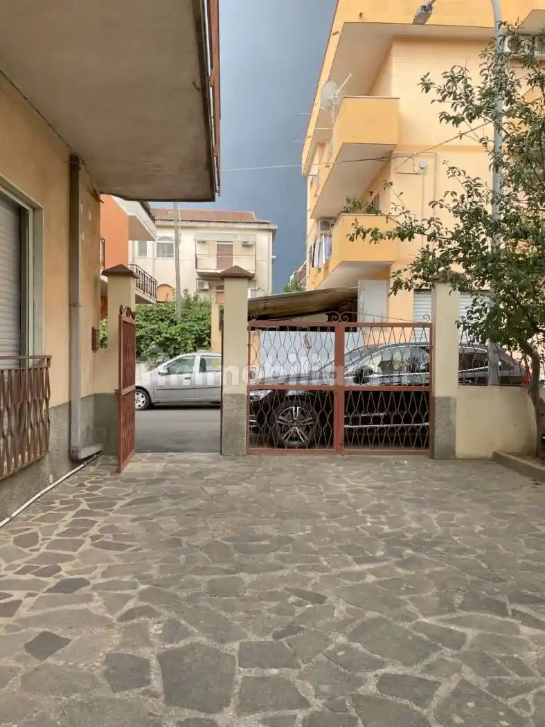 Appartamento via Fratelli Bandiera 24, Montepaone Lido, Montepaone - foto 2