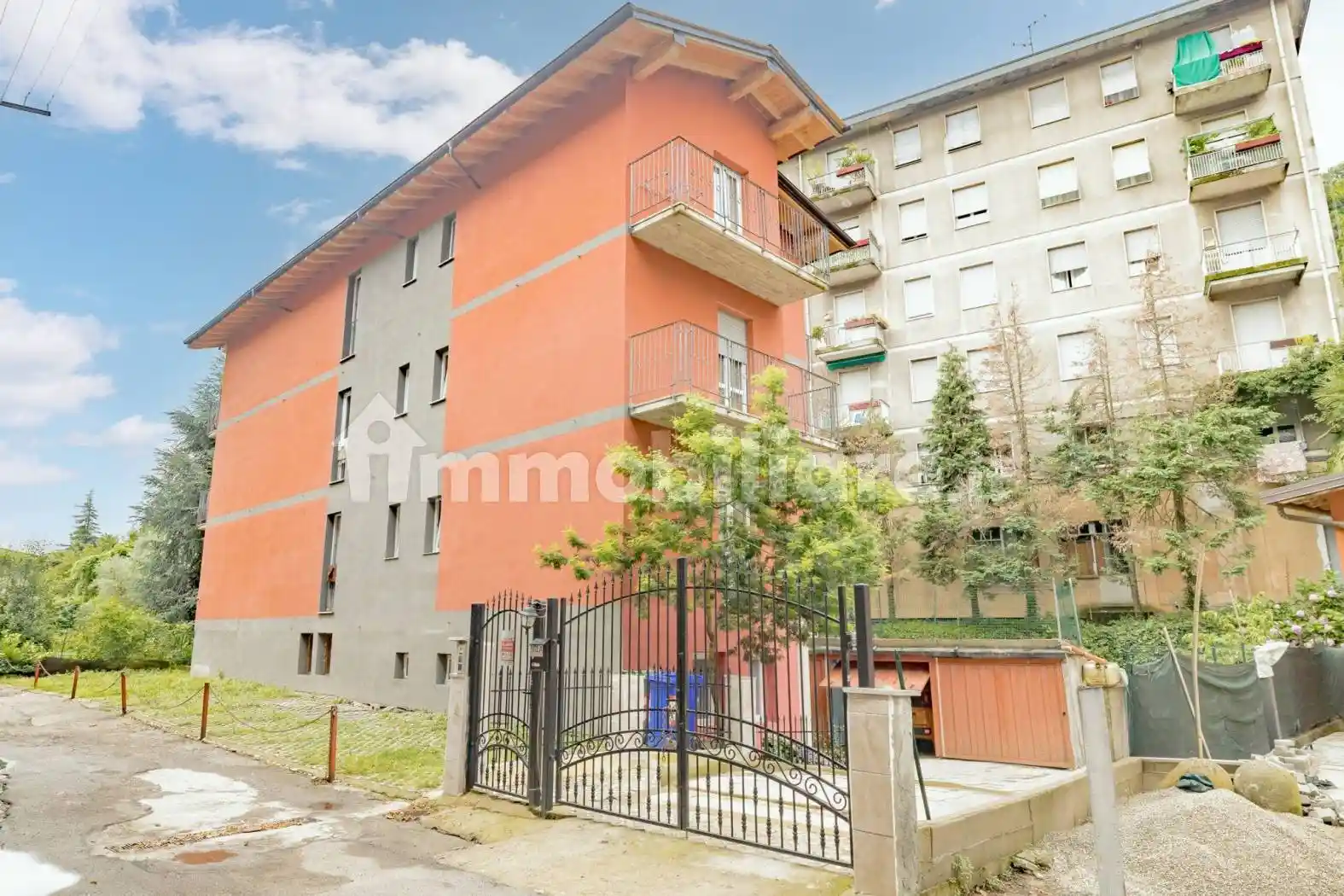 Palazzo - Edificio in Vendita - foto 2