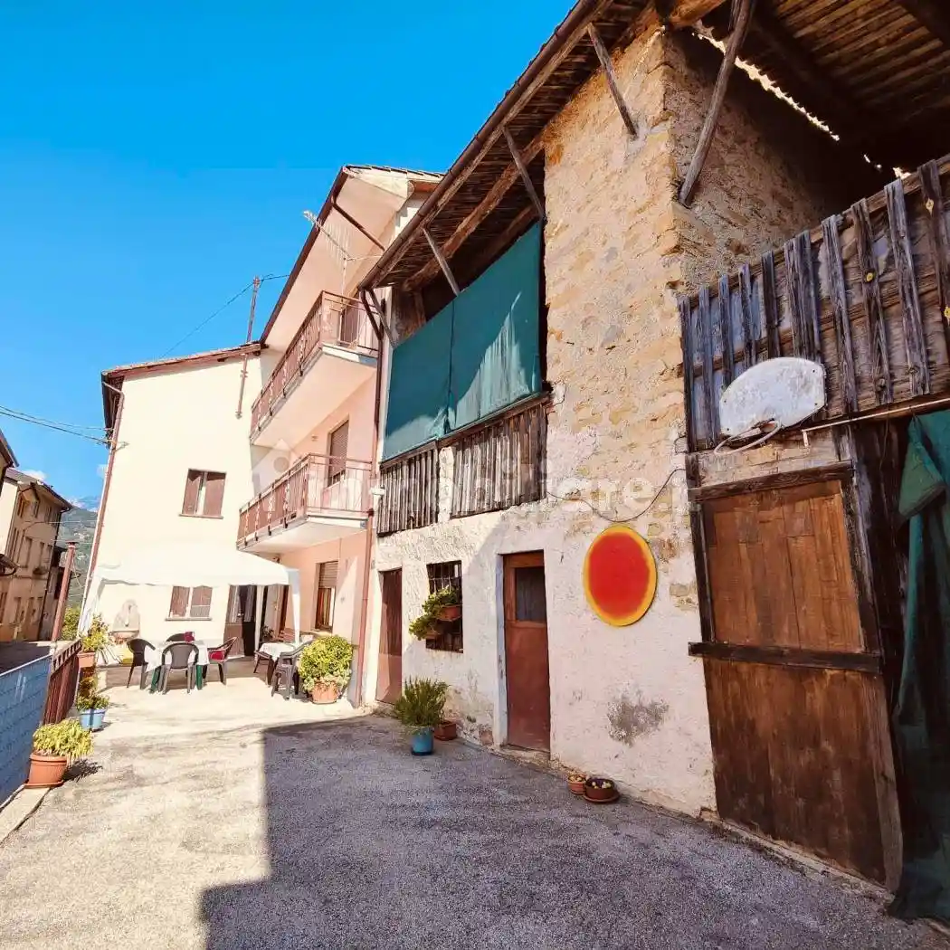 Casa indipendente in vendita a Recoaro Terme