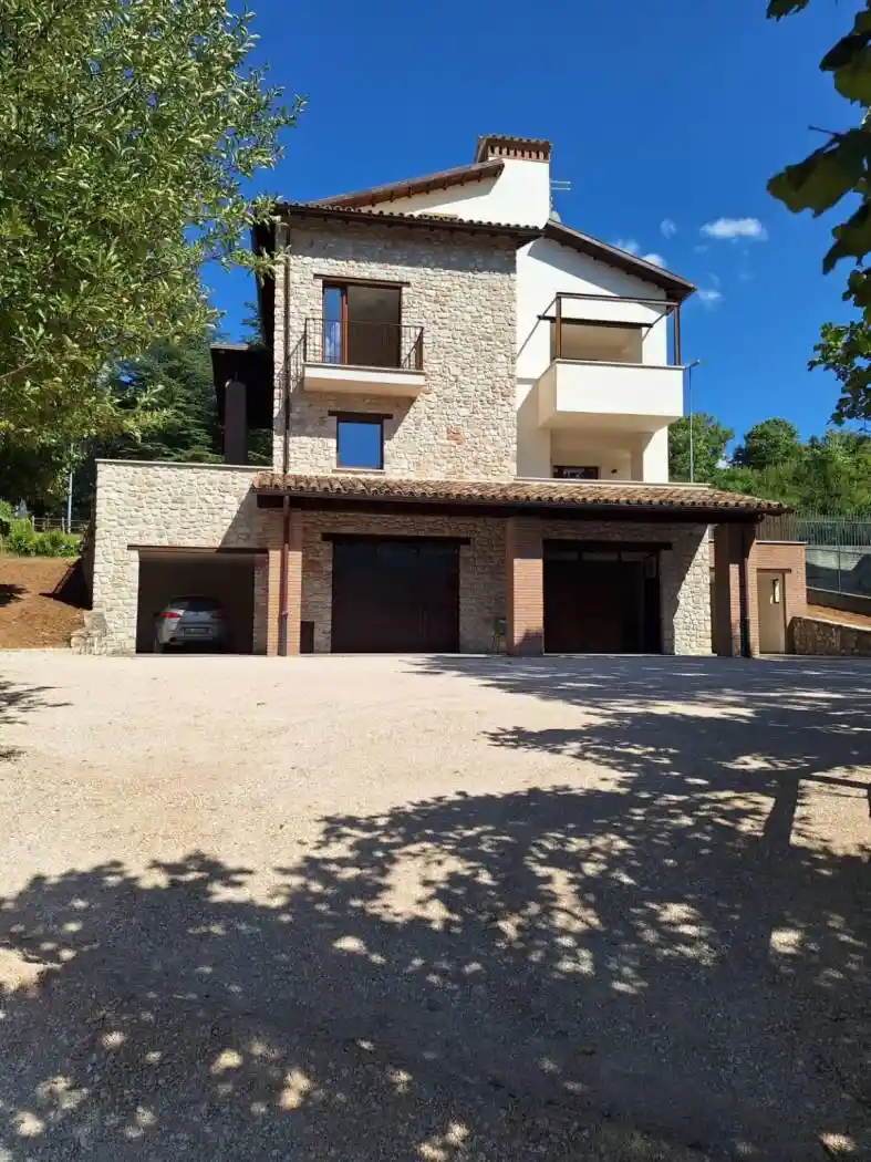 Villa - foto 2