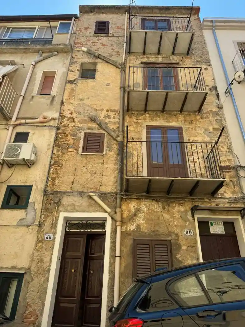 Casa indipendente in vendita a Castelbuono