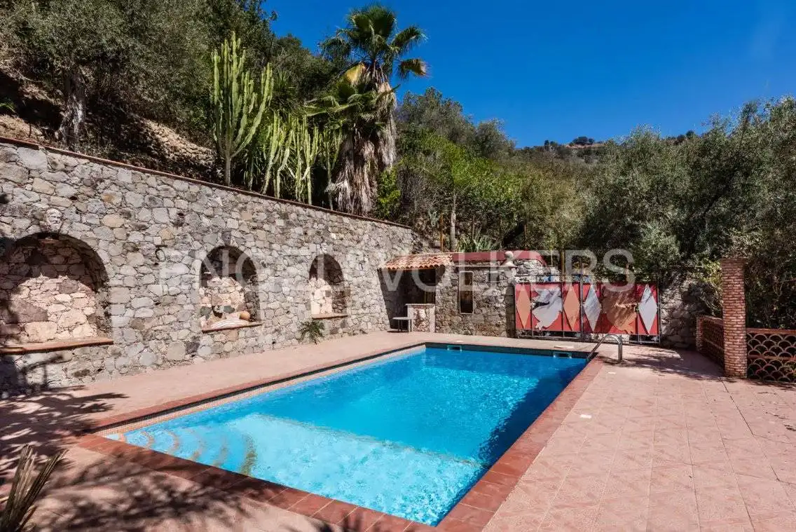 Villa in vendita a Graniti