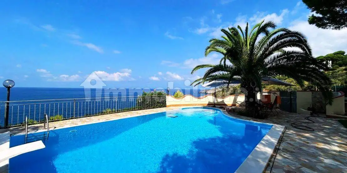 Villa in vendita a Scalea