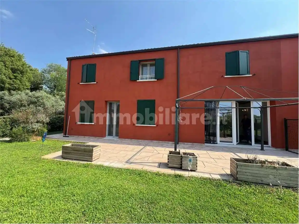 Villa in vendita a Ferrara