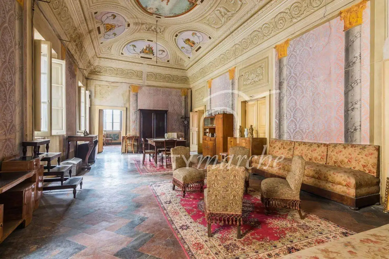 Villa in vendita a Montecarotto