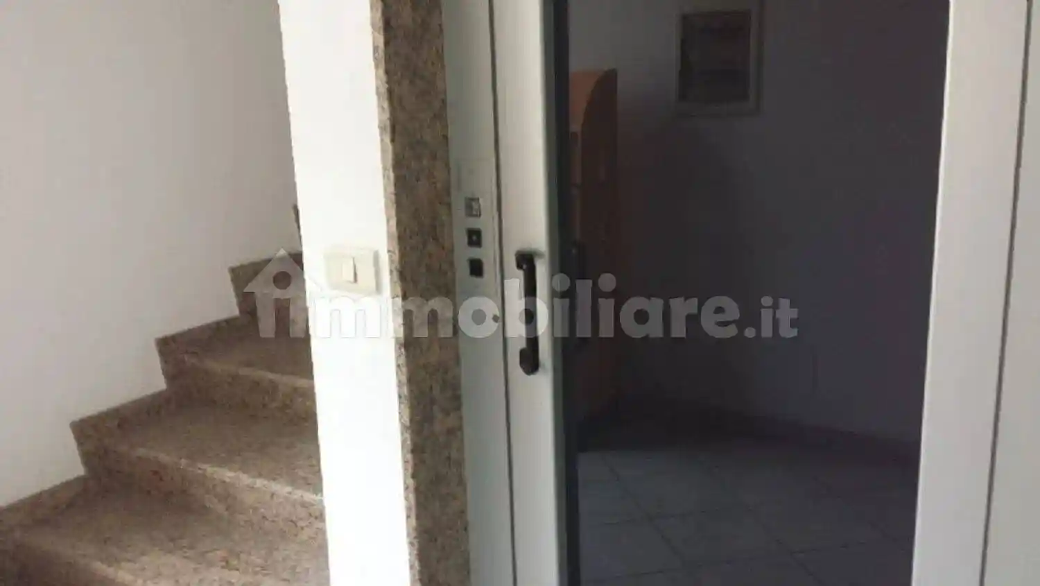 Appartamento buono stato, primo piano, Viadotto Istonia, Corso G. Garibaldi, V. San Michele, Vasto - foto 4