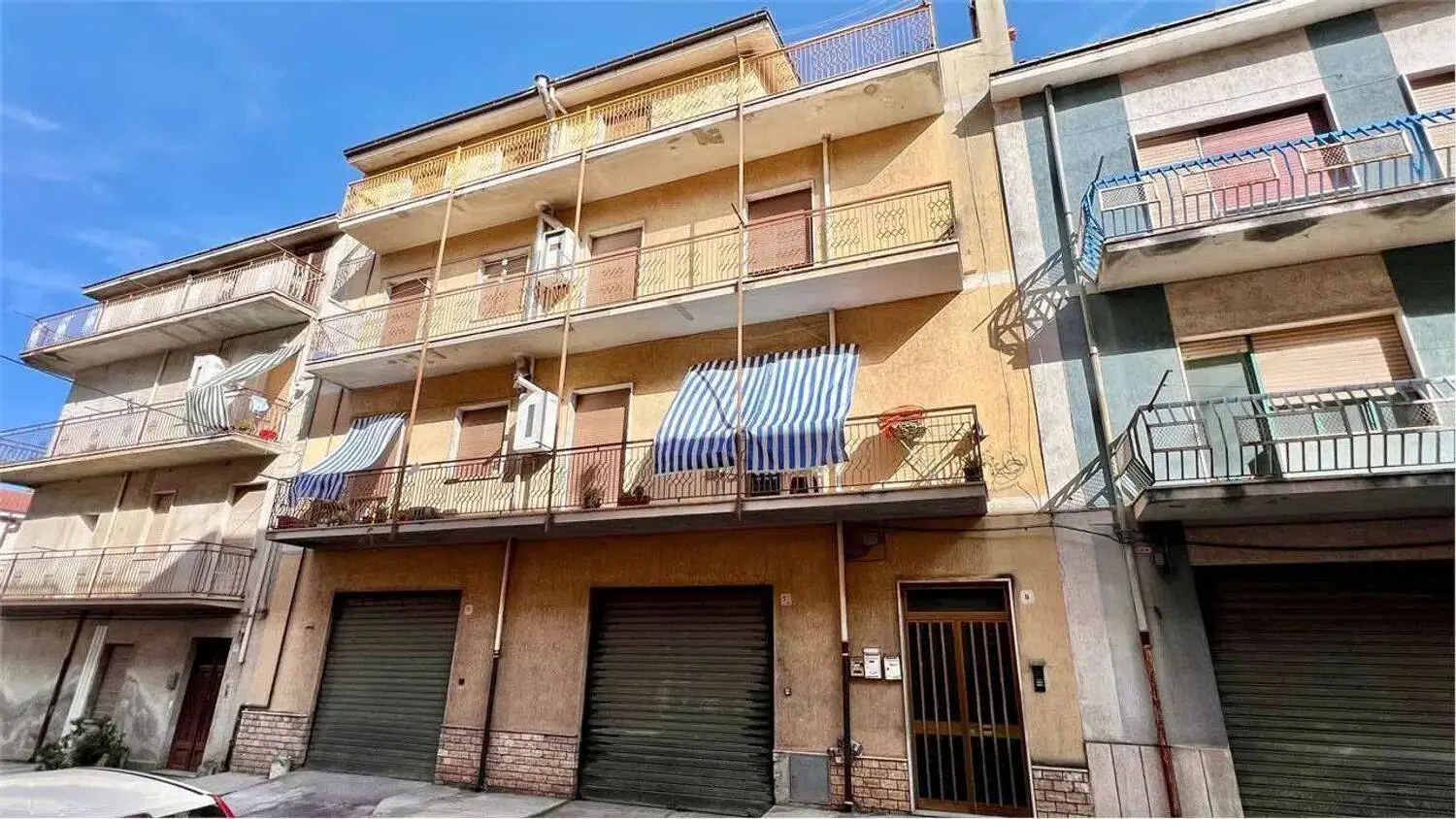 Palazzo - Edificio in vendita a Castrovillari