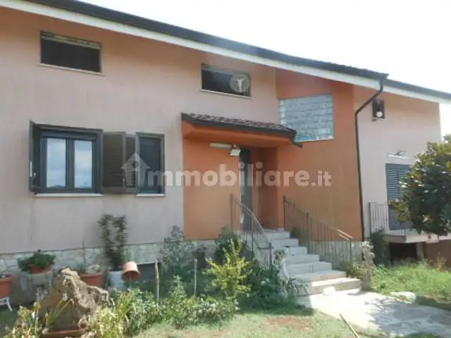 Villa in vendita a Pratella