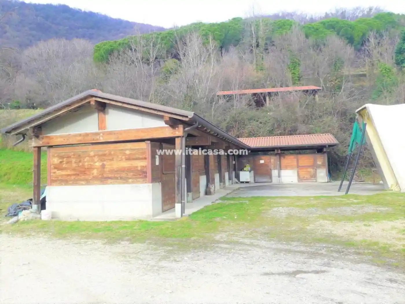 Rustico - Casale in vendita a Torre Boldone