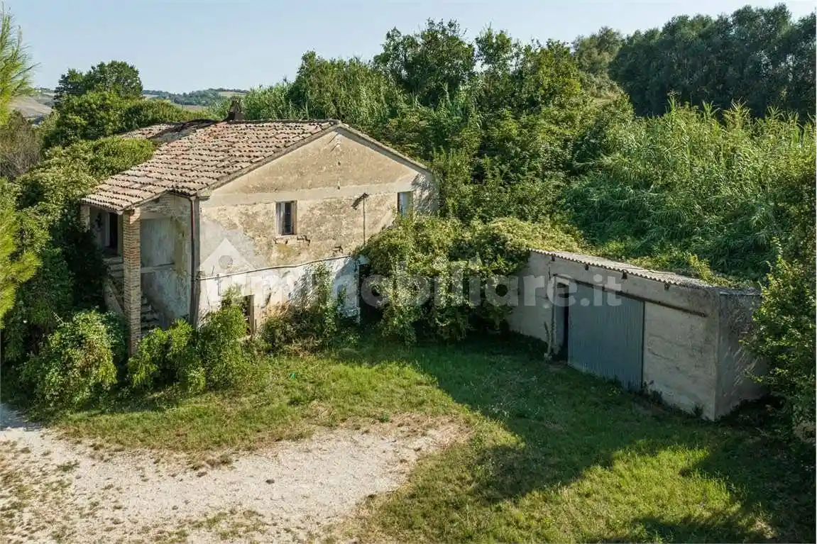Rustico, da ristrutturare, 400 m², Paterno, Ancona - foto 3