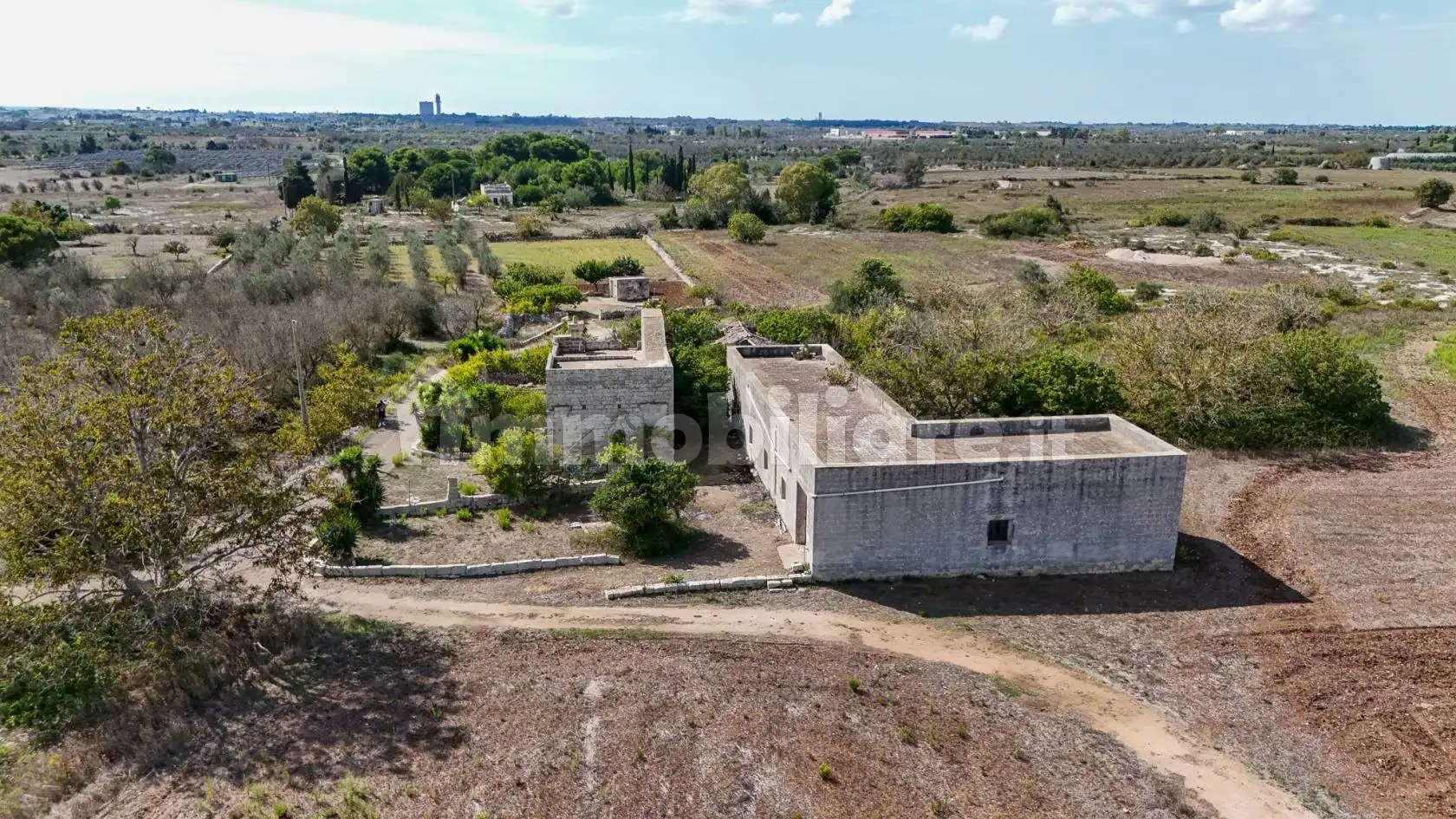 Masseria, da ristrutturare, 1500 m², Castrignano de' Greci - foto 3