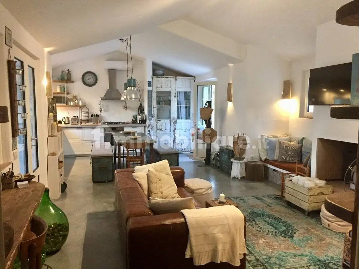 Villa in vendita a Olbia