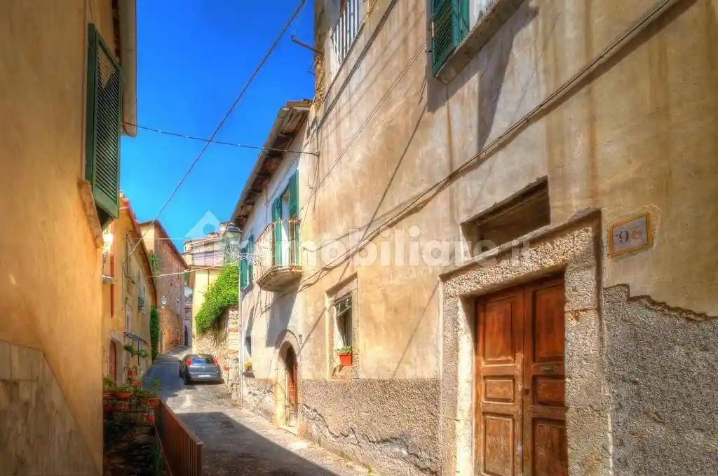 Casa indipendente in vendita a Arpino