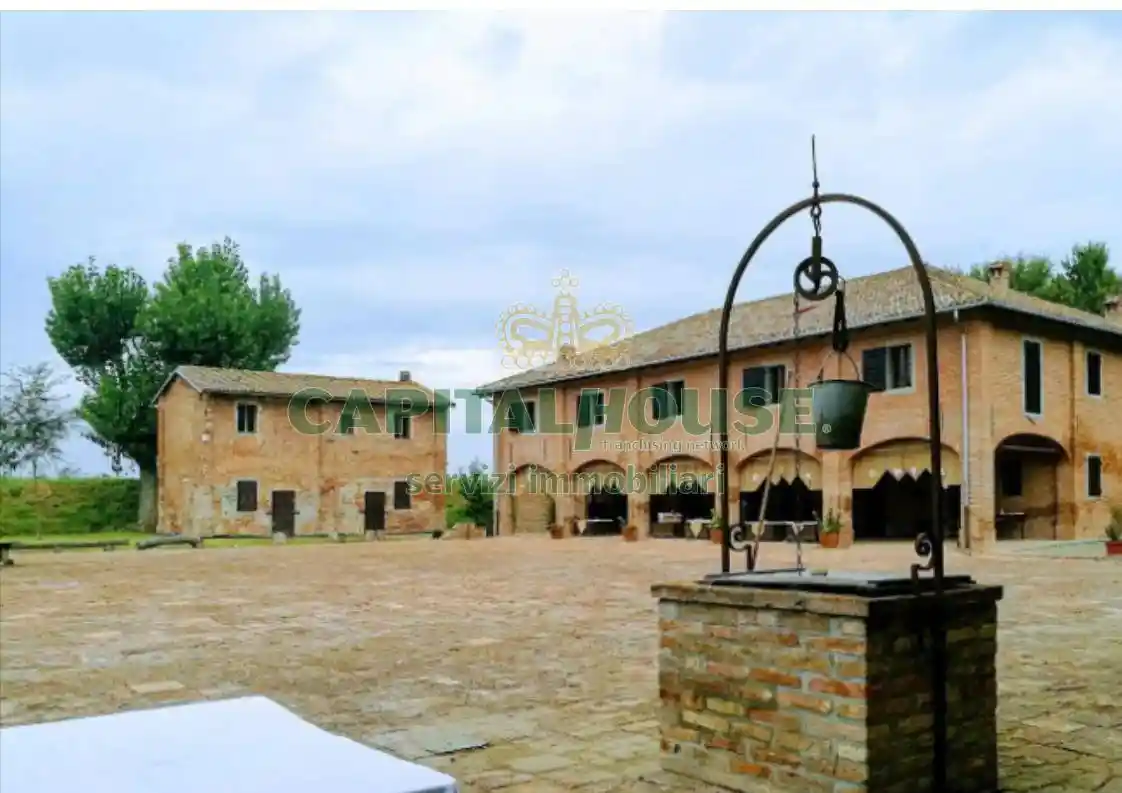 Rustico - Casale in vendita a Bentivoglio