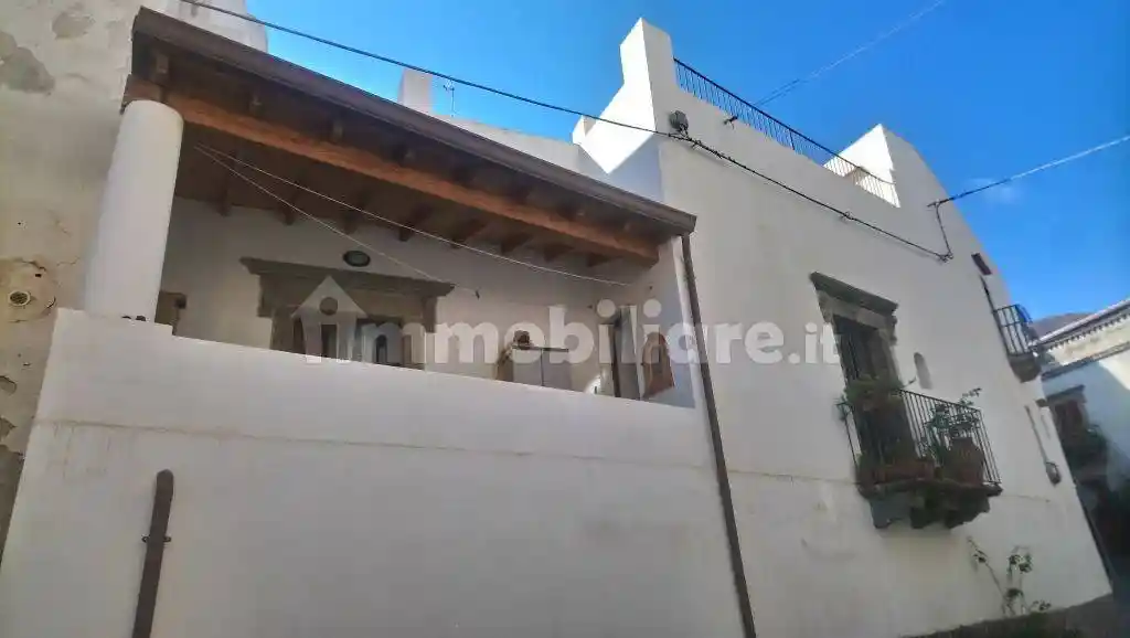 Villa in vendita a Lipari