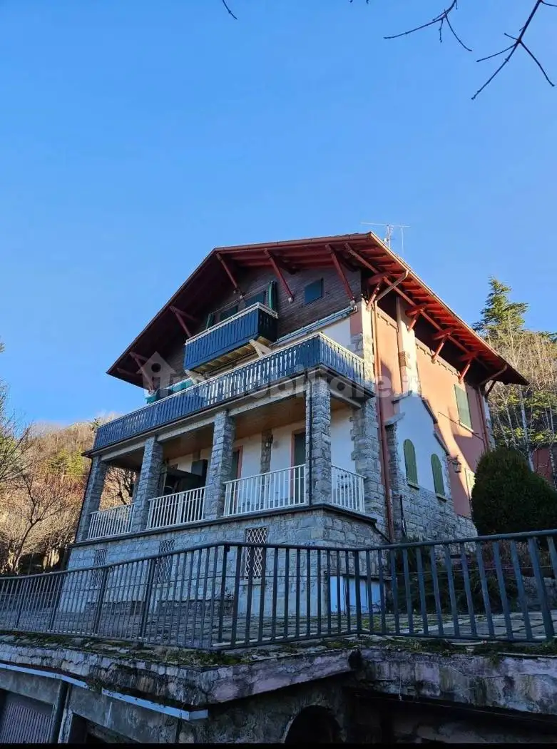 Bilocale via Solferino, Centro, Esino Lario - foto 4