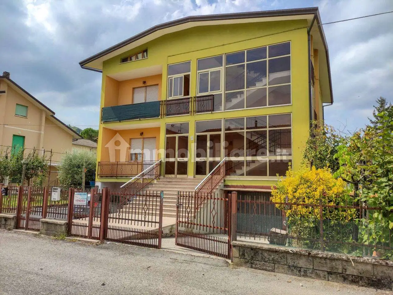 Appartamento in vendita a Piandimeleto