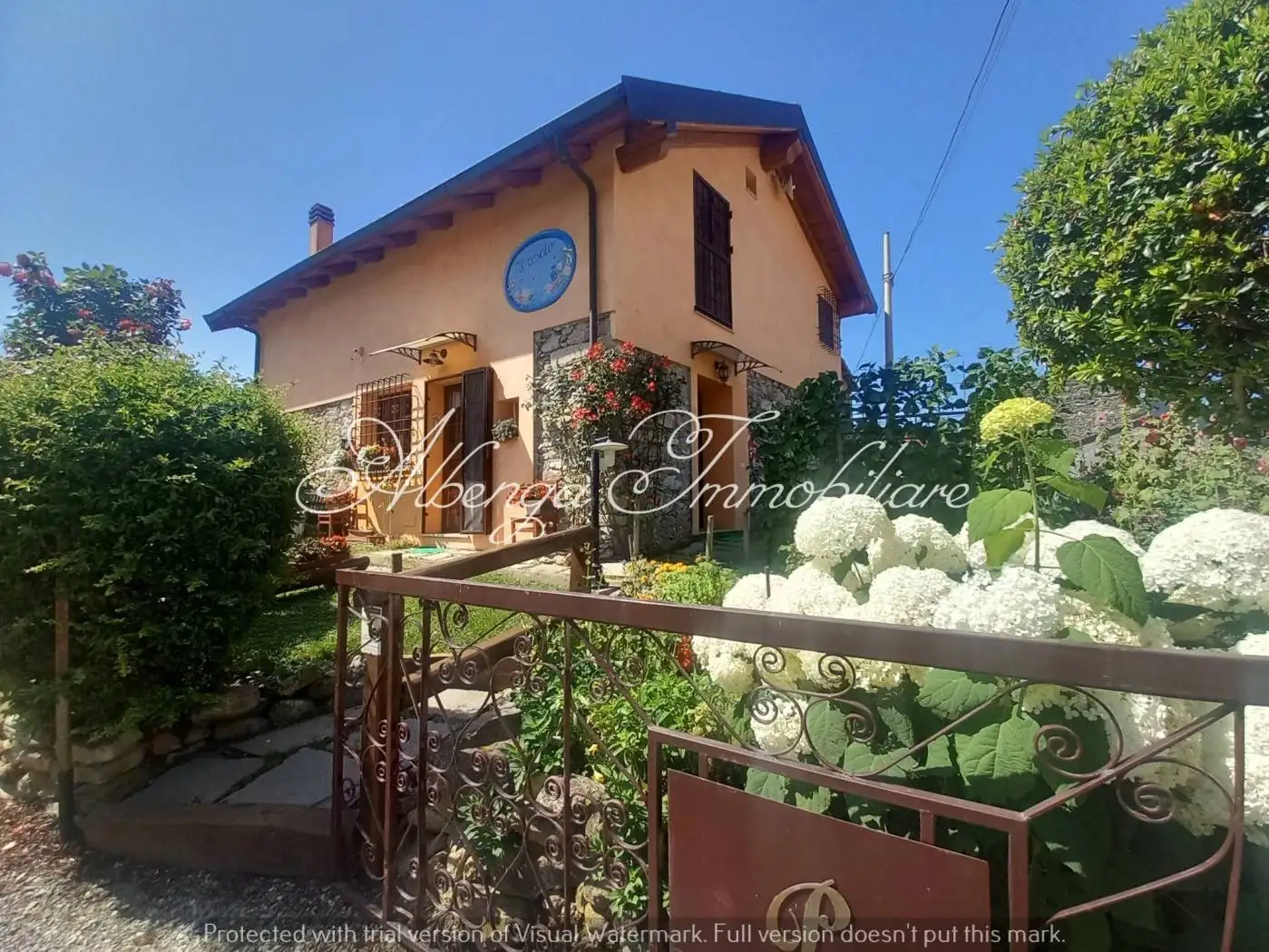 Villa in vendita a Bardineto