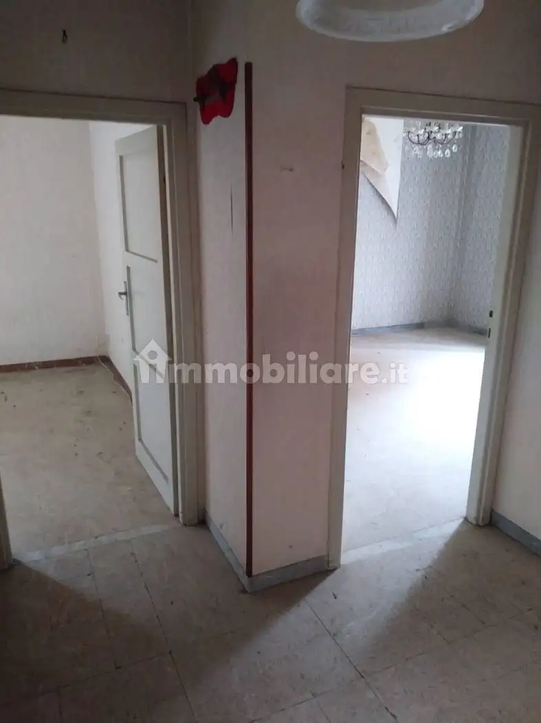 Appartamento in vendita a Sambuci