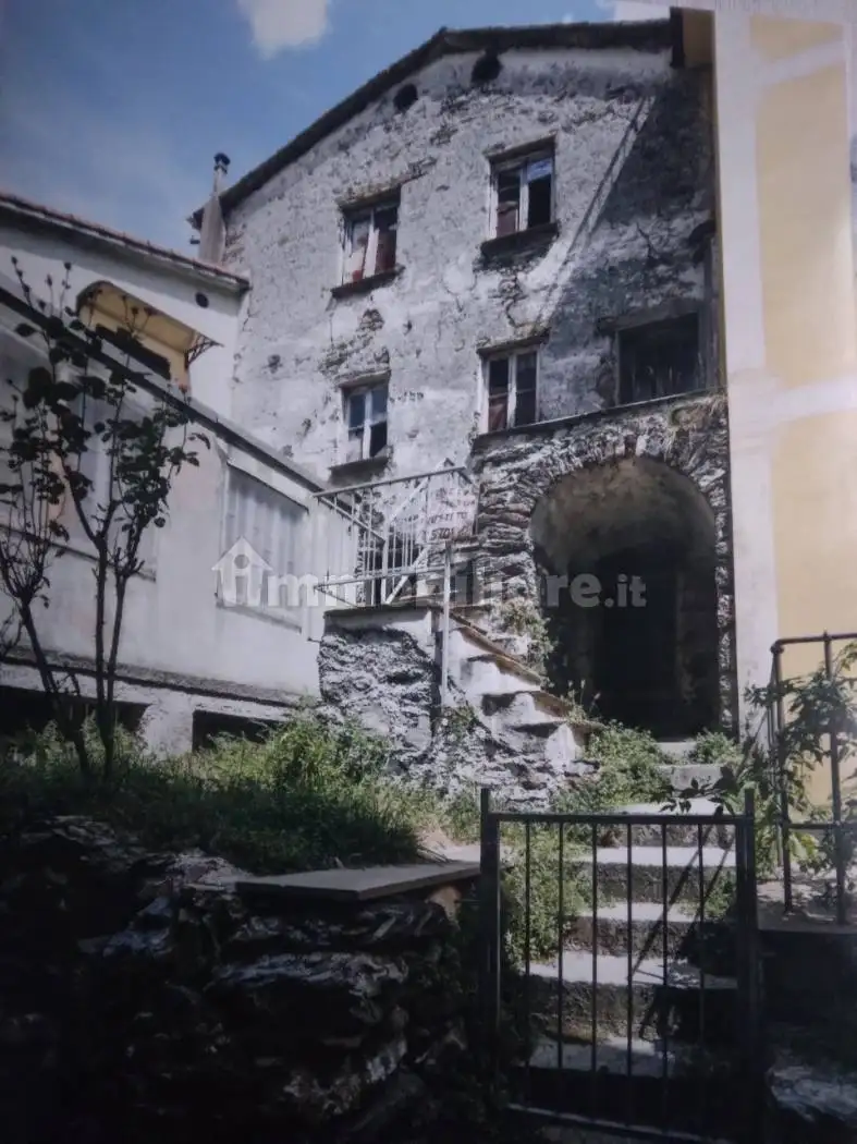 Rustico - Casale in vendita a Favale di Malvaro