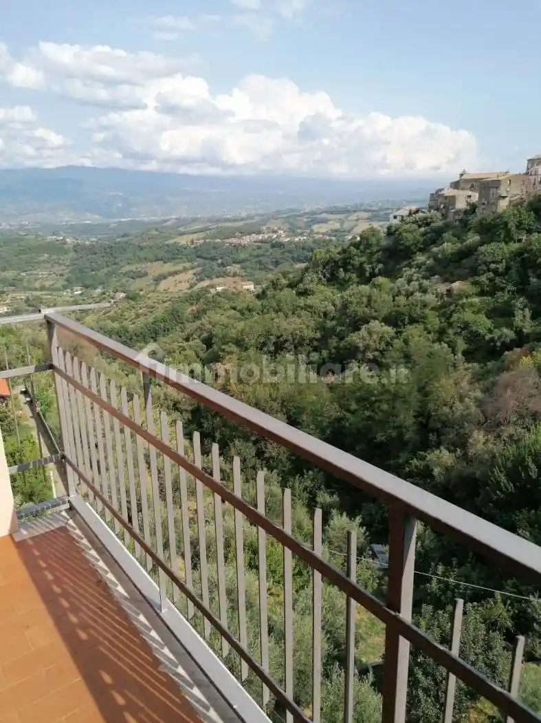 Trilocale via Ruggero Leoncavallo 52, Centro, Montalto Uffugo - foto 2