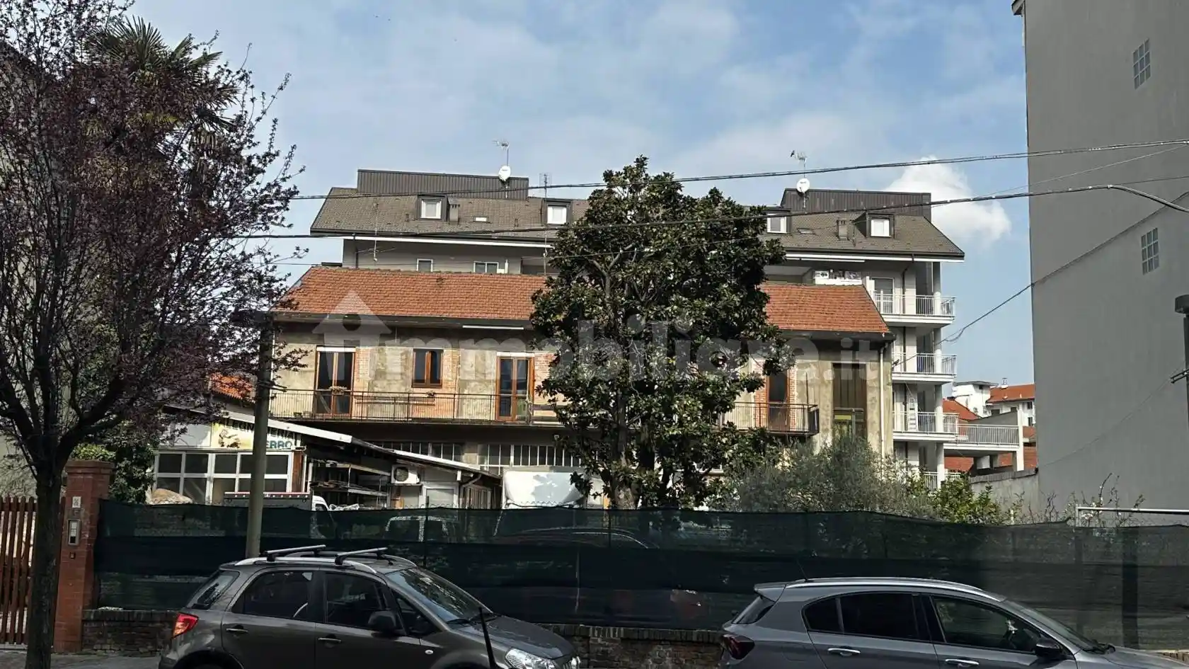 Palazzo - Edificio in vendita a Settimo Torinese