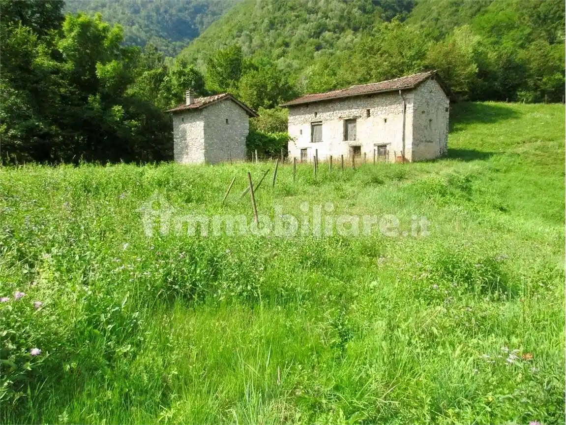 Rustico - Casale in vendita a Sant'Omobono Terme