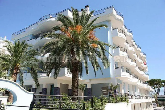 Appartamento in affitto a Pineto