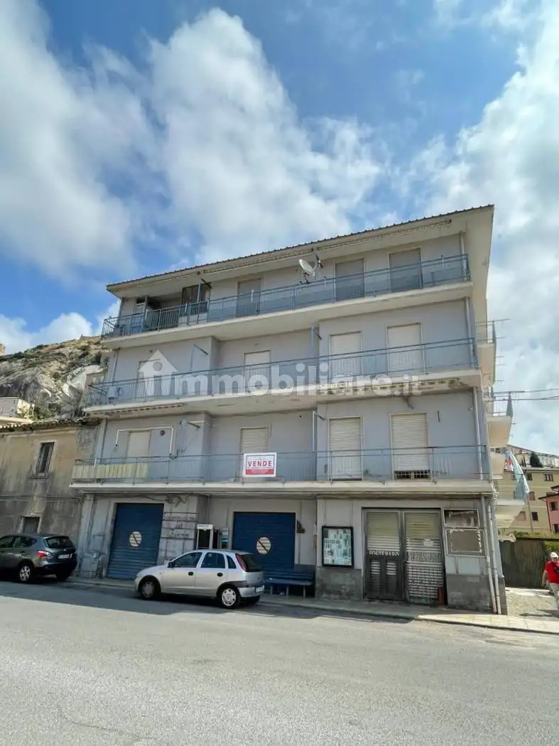 Appartamento in vendita a Amantea