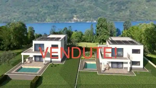 Villa in vendita a Colico