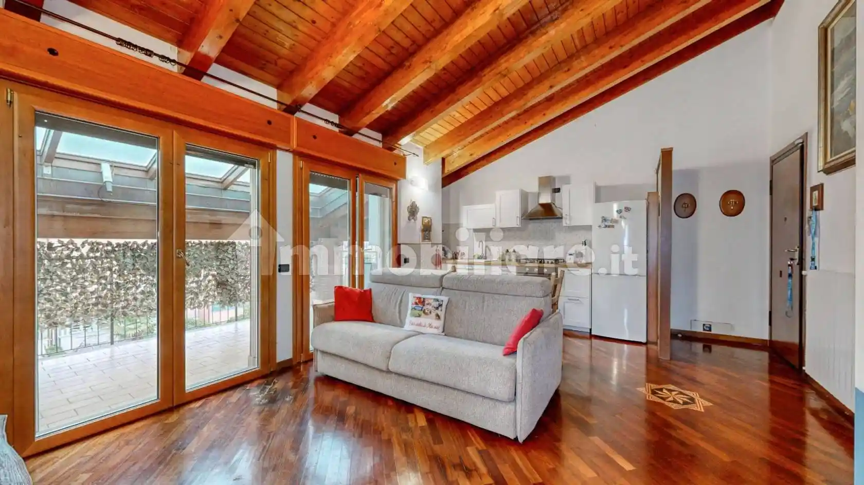 Appartamento in vendita a Bernareggio