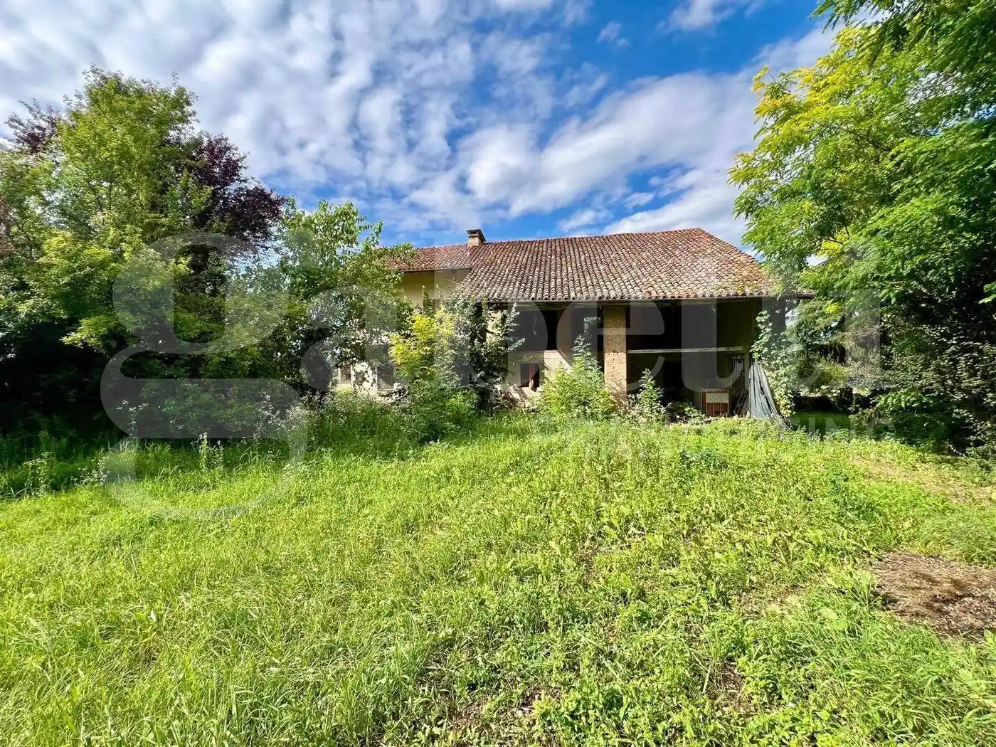 Rustico - Casale in vendita a Piozzo