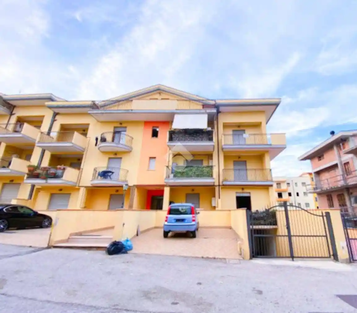 Trilocale Contrada Stazione 175, San Salvo - foto 2