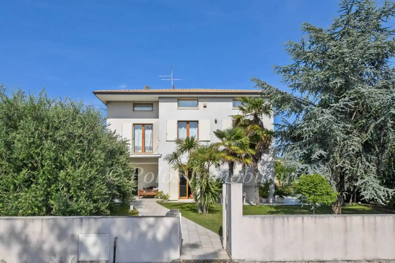 Casa indipendente in vendita a Fermo