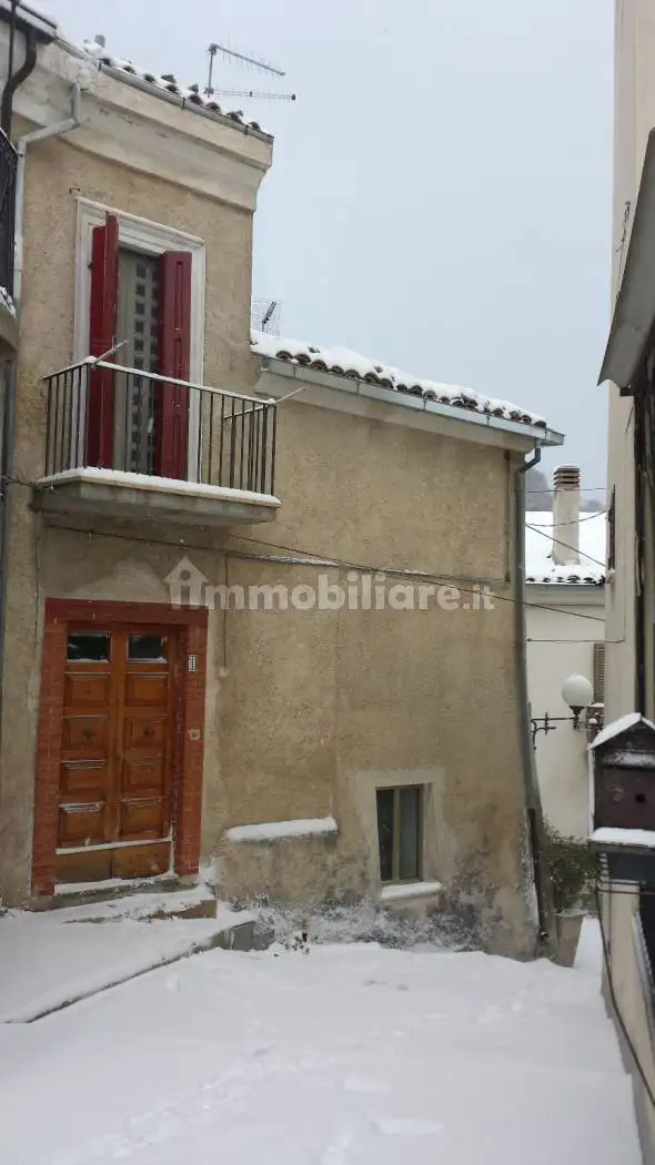 Trilocale via Municipio 1, Centro, Carpineto della Nora