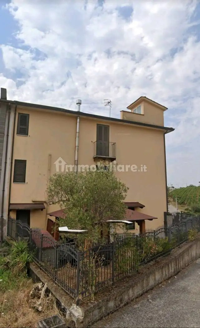 Terratetto unifamiliare via Foresta 62, Castelvenere