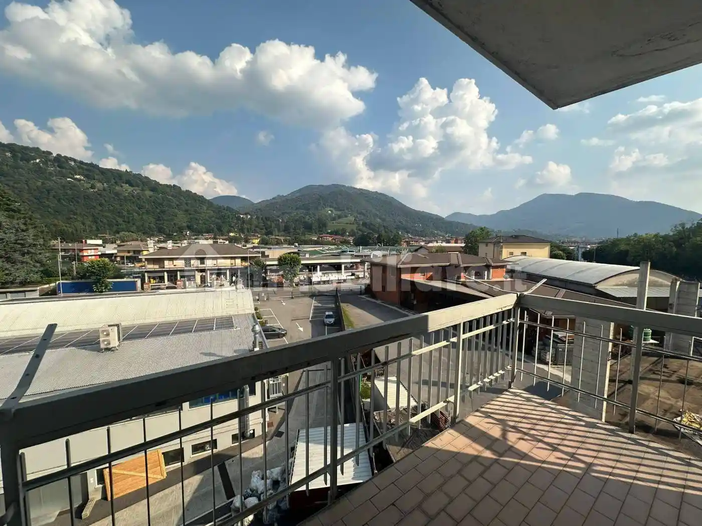 Appartamento in vendita a Gazzaniga