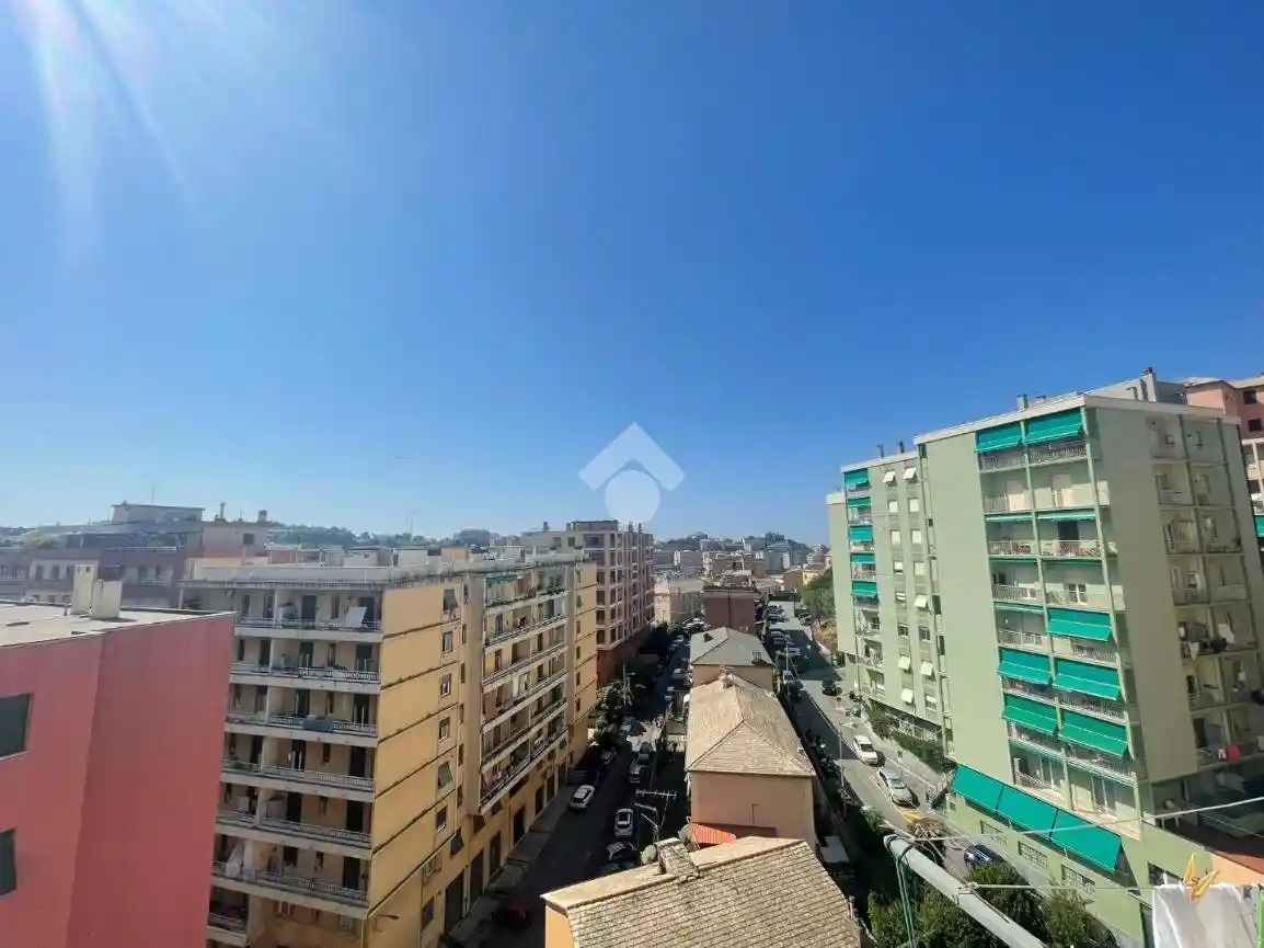 Appartamento in vendita a Genova