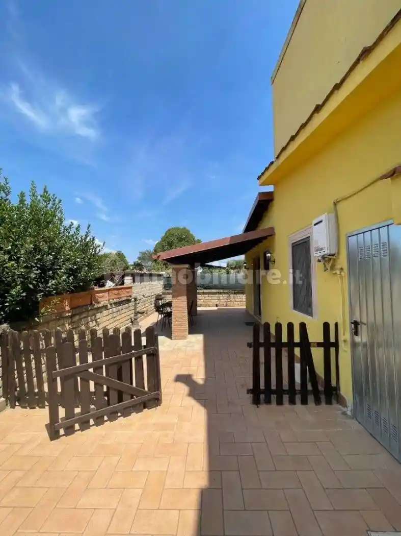 Bilocale via della Giustiniana 714, La Giustiniana, Roma - foto 2