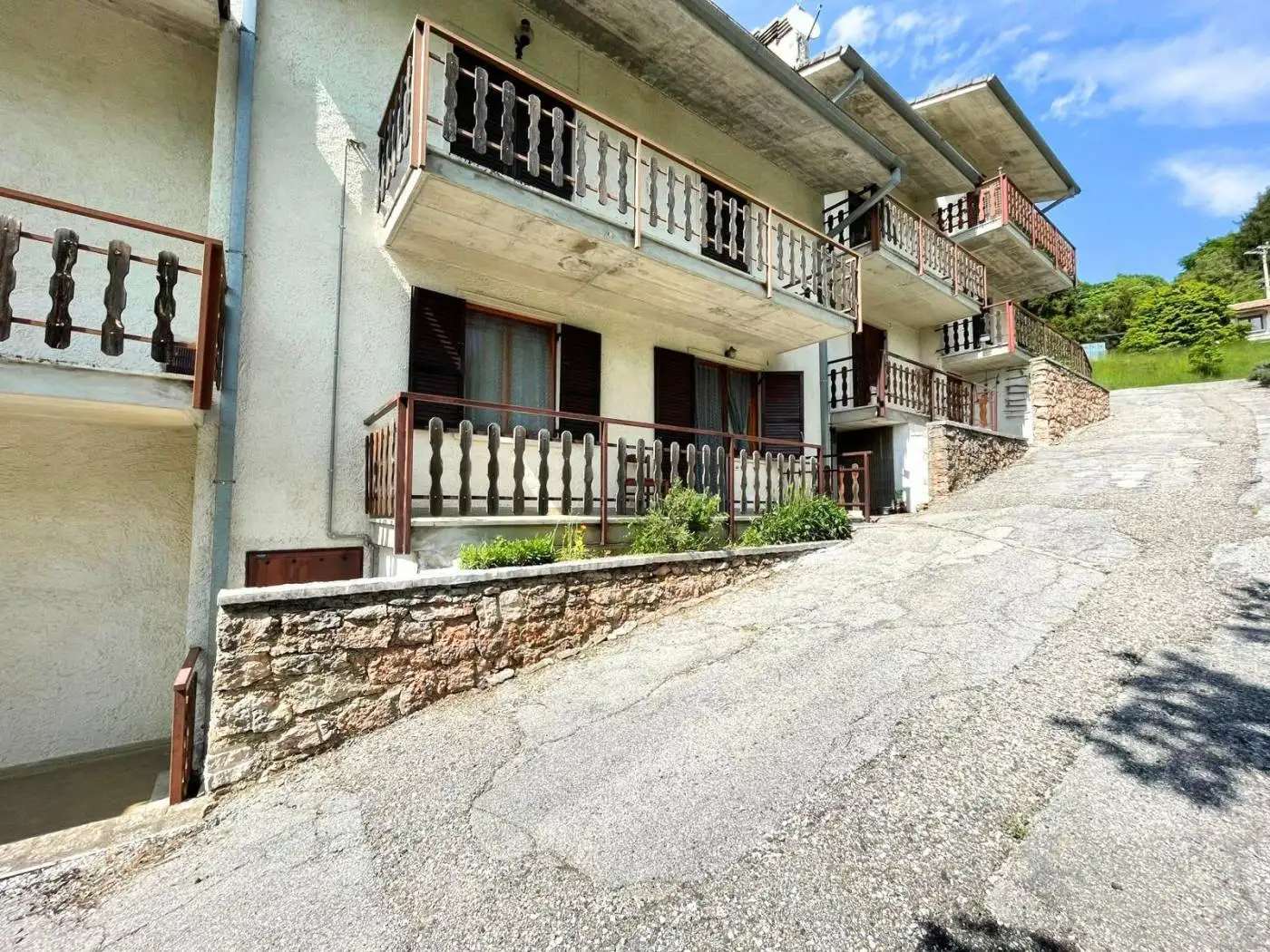 Appartamento in vendita a Ferrara di Monte Baldo