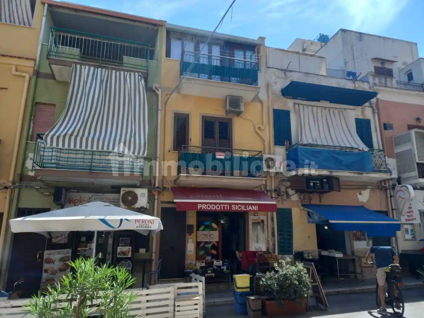 Palazzo - Edificio in vendita a Isola delle Femmine