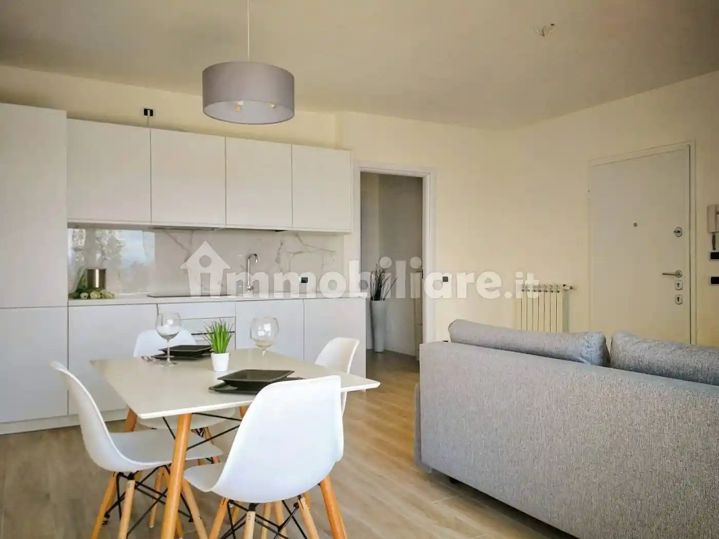 Appartamento in affitto a Cadrezzate con Osmate